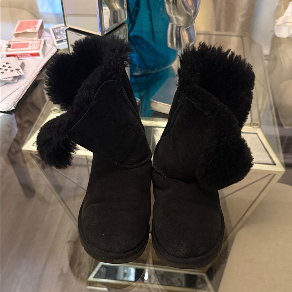 UGG Black Winter Boots with Fur Trim - Picture 1 of 4